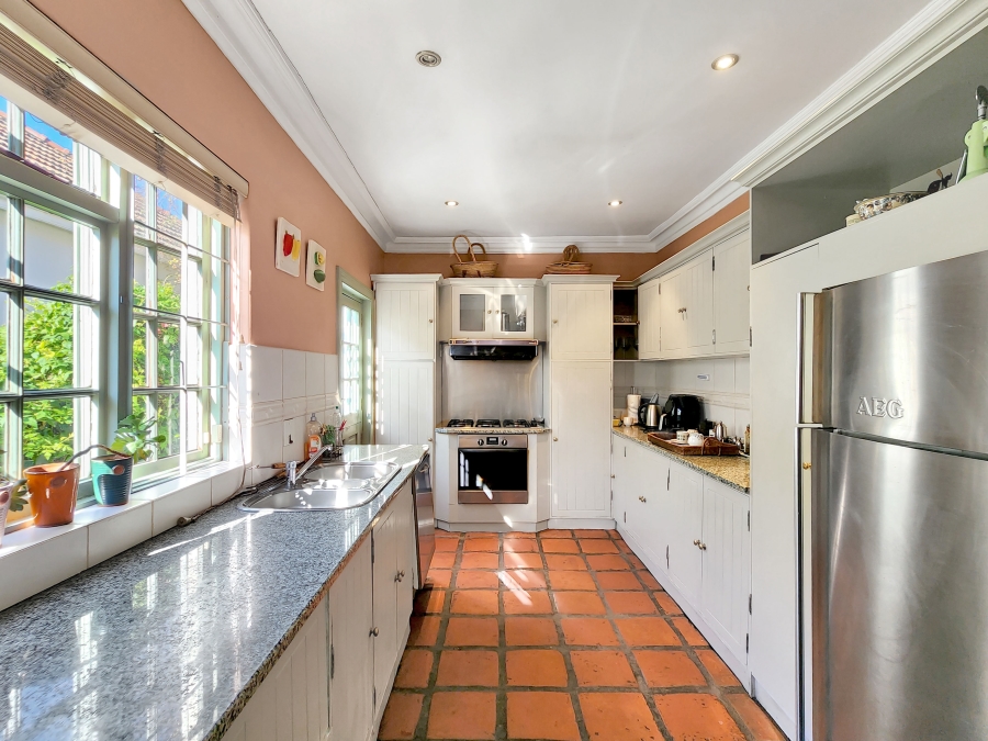 3 Bedroom Property for Sale in Newlands Western Cape
